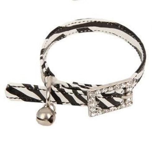 Eksklusivt og komfortabelt kattehalsbånd i kunstlæder.