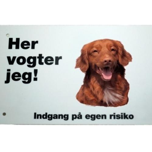 Her vogter jeg! Nova Scotia Duck Tolling Retriever skilt