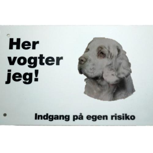 Her vogter jeg! Clumber Spaniel skilt