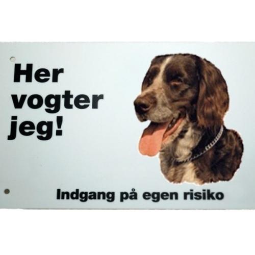 Her vogter jeg! Kleine Münsterländer skilt