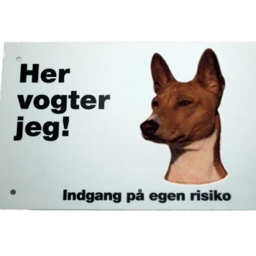 Her vogter jeg! Basenji skilt
