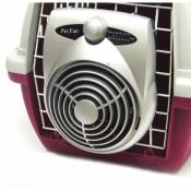 Transportbur med Crate Fan Air Ventilator, der holder din hund kølig på varme dage