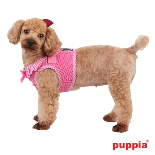 Puppia Step-in hundesele er blød, åndbar og let at tage på. 
